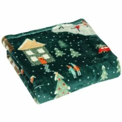 Furn Winter Pines Festive Green Fleece Throw 130cm X 150cm