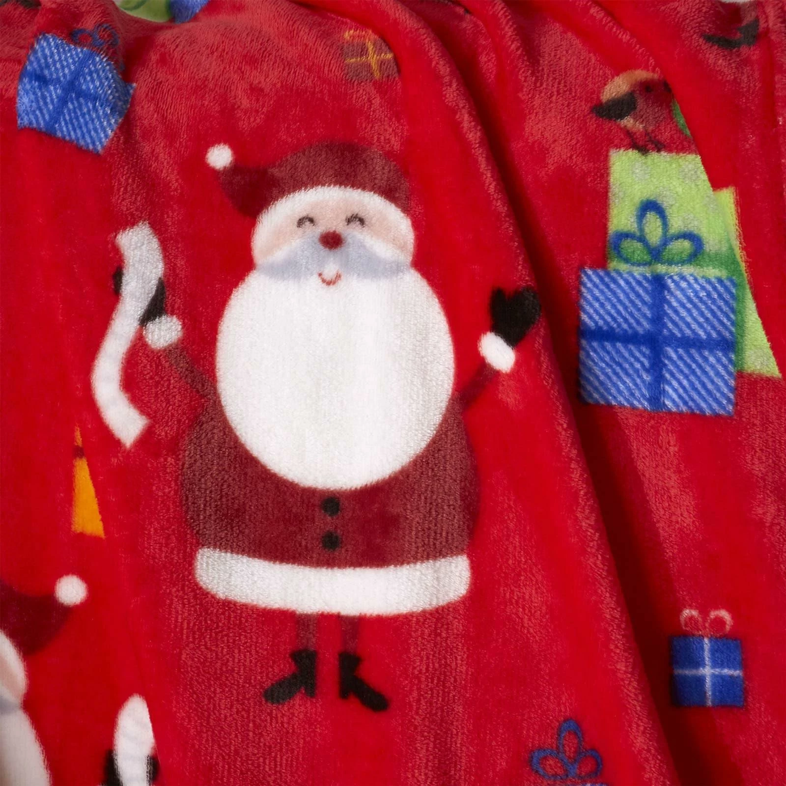 Santa's Christmas Presents Fleece Throw Red 4 Santa's Christmas Presents Fleece Throw Red - Image 2