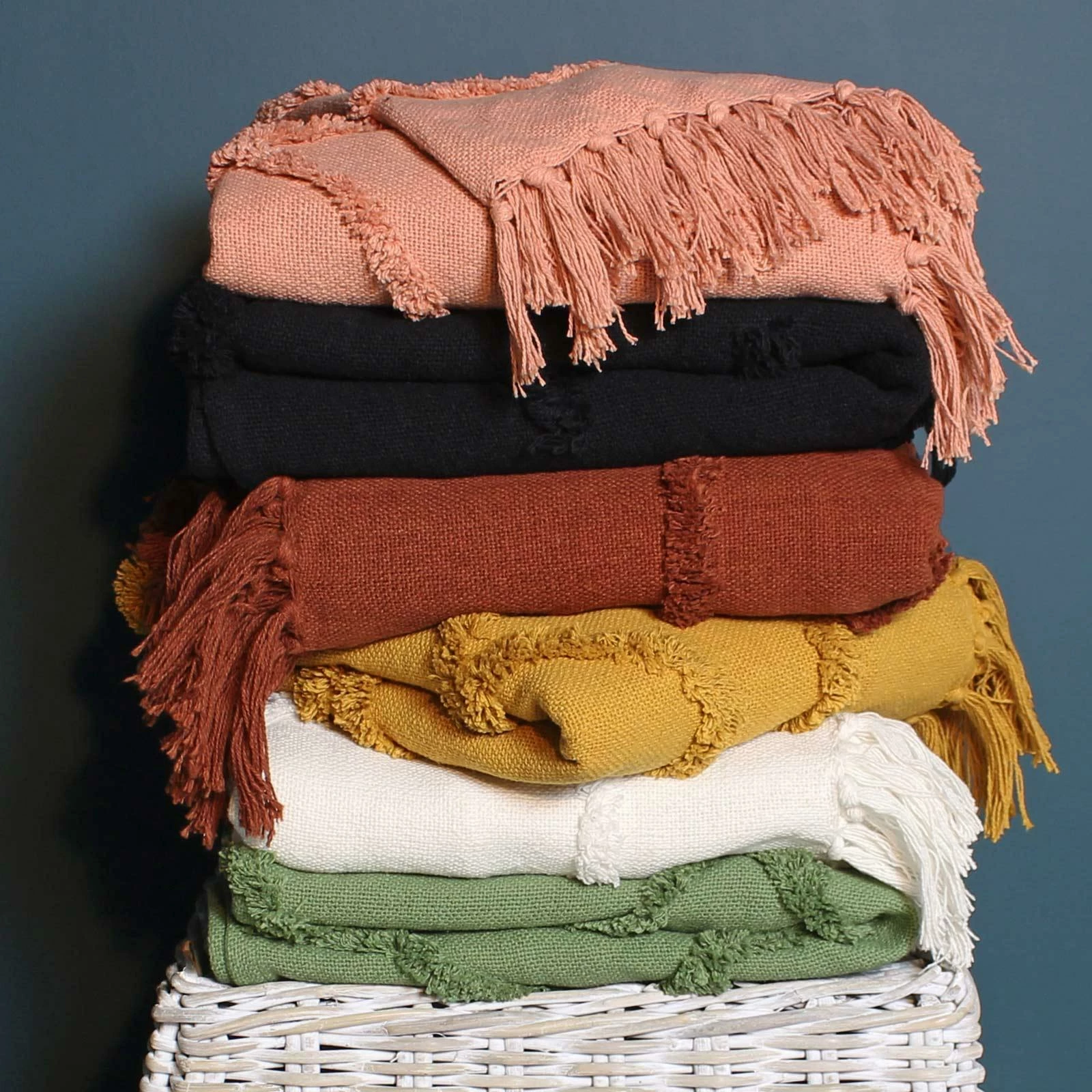 Furn Jakarta Tufted Tassel Throw Natural 5 Furn Jakarta Tufted Tassel Throw Natural - Image 3