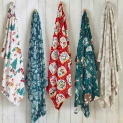 Furn Winter Pines Festive Green Fleece Throw 130cm X 150cm -Ideal Shop 3 4e313df7 5ef6 4eb6 ab9f 71d3795dfee5